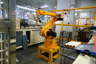 神冠集團(tuán):綠色制造引領(lǐng)行業(yè)發(fā)展